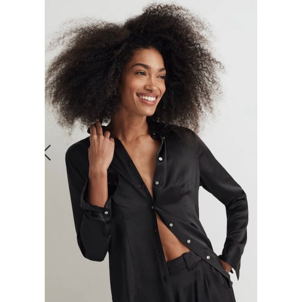 Madewell $88 Darted Button Up Shirt in Satin Size 4 NN947 Black